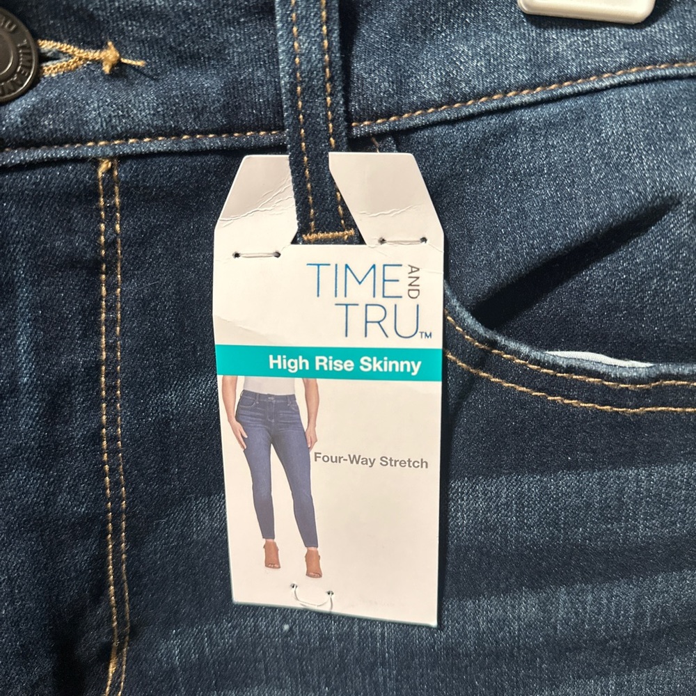 Time and Tru High Rise Skinny Jeans size 8